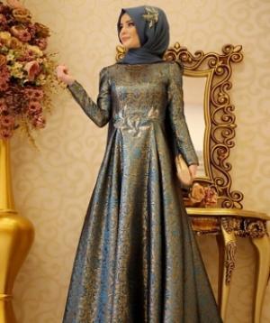 Owner bustier azzni butik - Gaun muslimah.kami siap melayani gsun muslimah